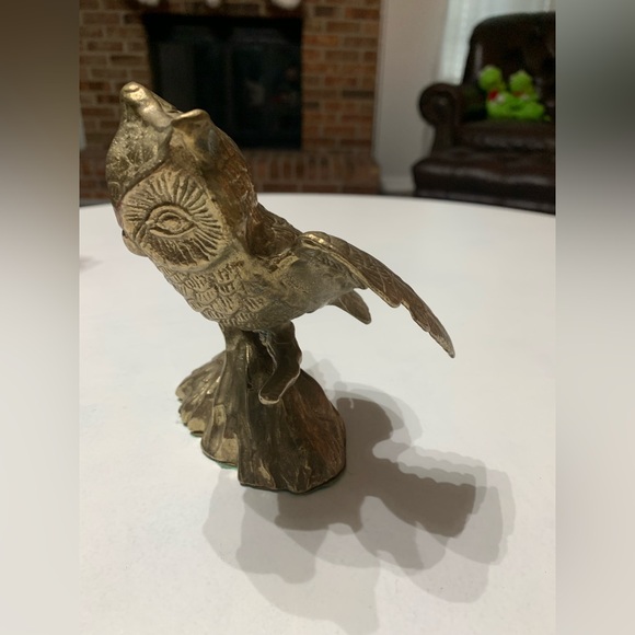 Large Vintage Solid Brass Owl Perched on Branch ~ 6" Tall ~ Circa 1970s - Picture 6 of 8